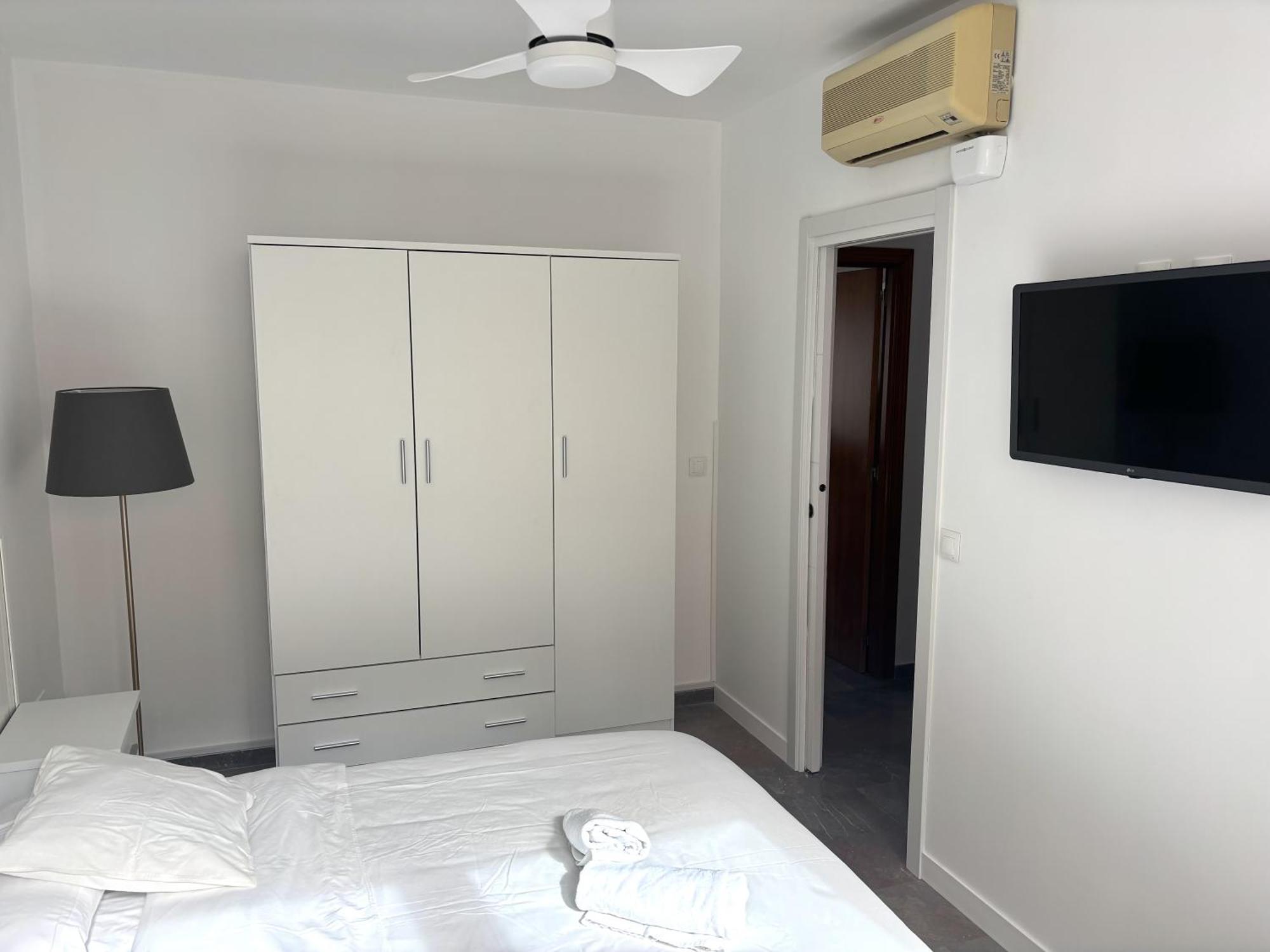 Apartamento Antonio By Solymar Holiday Торе дел Мар Екстериор снимка